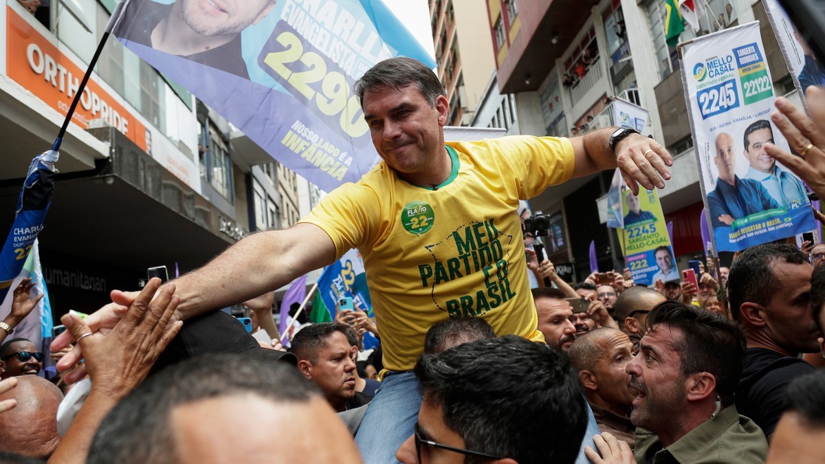 Brasilien vor der Wahl: Der Bolsonaro-Clan setzt auf Sohn Flávio
