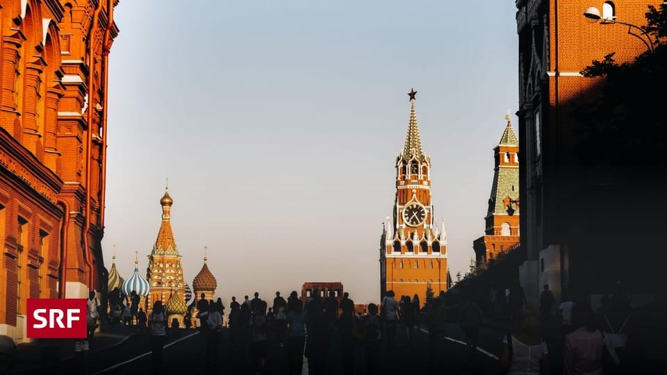 Kriegskritische Lyrik in Moskau: Zwischen Kellerbar und Kreml